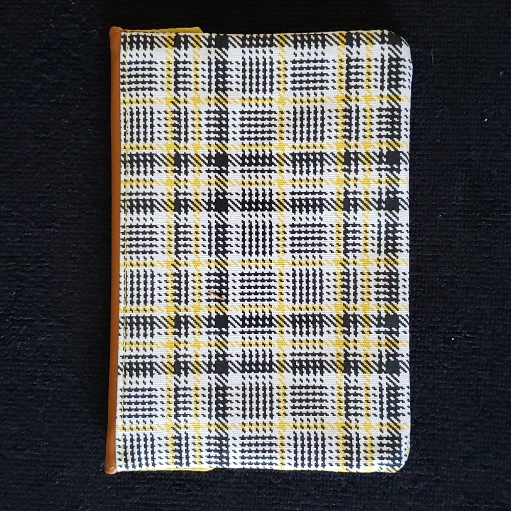 🥳3 for $20🥳 - Ipsy Plaid Make Up Bag - Picture 2 of 5